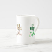 人生は次から始まる ボーンチャイナマグカップ (正面右)