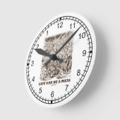 人生は混乱するワンダーランドバッククロック顔 ラウンド壁時計 (傾斜)