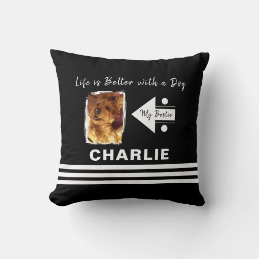 人生は犬を追加する写真名の白黒 クッション (正面)