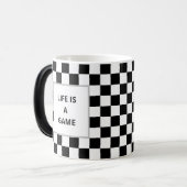 人生は白黒チェスのゲーム文字 モーフィングマグカップ (正面左)