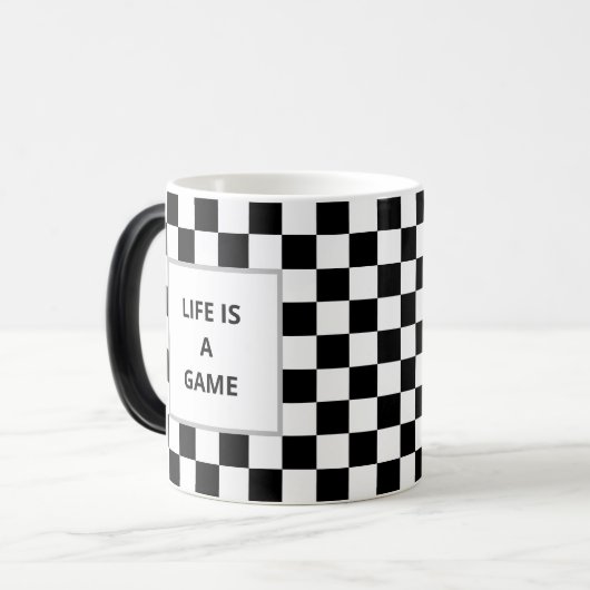 人生は白黒チェスのゲーム文字 モーフィングマグカップ (正面左)