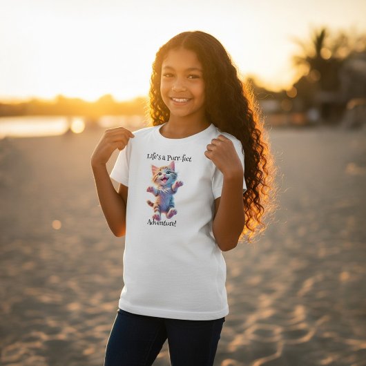 人生は純粋な冒険かわいい子飛んでいる猫 Tシャツ