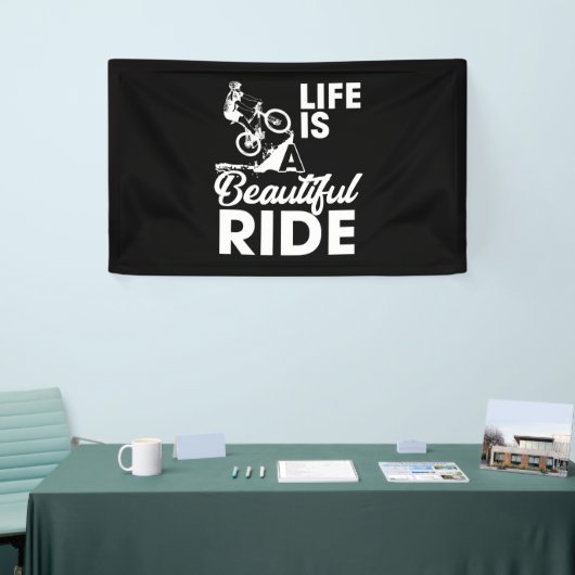 人生は美しい自転車だ 横断幕 (トレードショー)