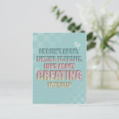 人生は自分自身を見つけることではない引用文 ポストカード (スタンド正面)