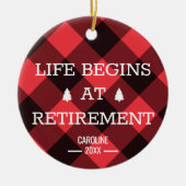 人生は退職金から始パーソナライズされたまる セラミックオーナメント (正面)