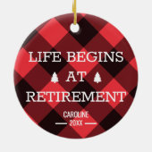人生は退職金から始パーソナライズされたまる セラミックオーナメント (裏面)