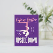 人生は逆さまに航空ヨガの方が良い ポストカード (スタンド正面)