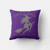 人生は魔女で、それから面白いハロウィーンを飛ぶ クッション (裏面)