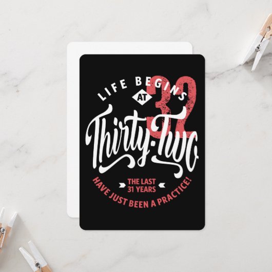 人生は32時に始まる |第32誕生日 カード (正面/裏面インサイチュ)