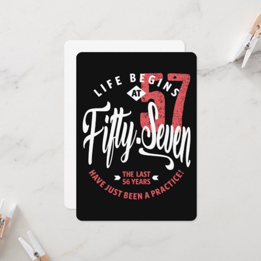 人生は57時に始まる | 57誕生日 カード (正面/裏面インサイチュ)