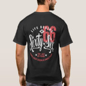 人生は66時に始まる |第66誕生日 Tシャツ (裏面)