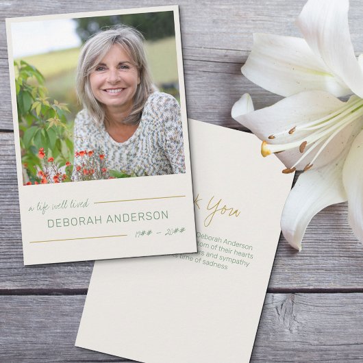 人生よく住んでいる正方形の写真中立の葬儀 サンキューカード