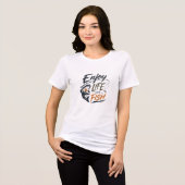 人生を楽しんで釣りをしましょう トライブレンドTシャツ (正面全面)