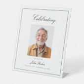 「人生を祝う」写真付き葬儀記念プレート 台座サイン (正面)