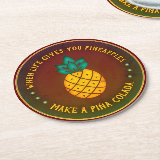 人生与えはパイナコラダを作る ラウンドペーパーコースター (アングル)