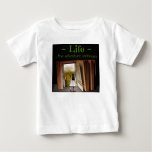 人生、冒険は続く ベビーTシャツ