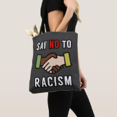 人種差別にノーと言う トートバッグ (クローズアップ)