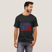 人種差別主義を愛国心のふりをするな 反トランプ 抵抗 Tシャツ (正面フル)