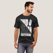 人身売買をストップ終わらせる Tシャツ (正面フル)