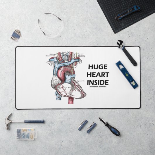 人間のハート解剖図の中の巨大なハート デスクマット (ワークステーション)