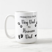 人間のパパ妊娠に対する犬のパパの促進 コーヒーマグカップ (左)