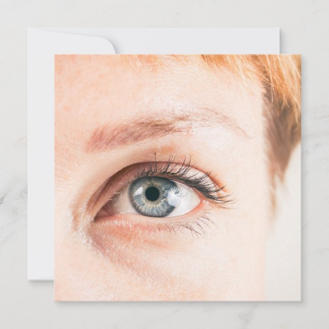 人間の目をクローズアップ (正面)