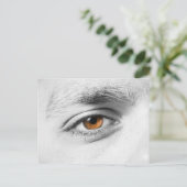 人間の目をクローズアップ ポストカード (スタンド正面)