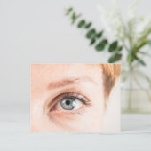 人間の目をクローズアップ ポストカード (スタンド正面)