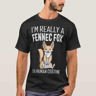 人間の衣装を着たフェンネックキツネが可愛い Tシャツ
