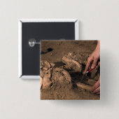 人間の遺体 缶バッジ (正面&裏面)