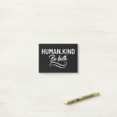 人間は両方ともある ポストイット (デスク上)