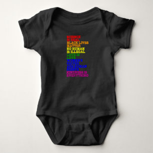 人間は違法なLGBTプライド月LGBTQレインボー ベビーボディスーツ
