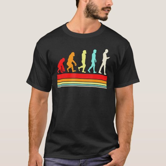 人類の進化読のレトロ Tシャツ (正面)