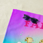 人魚かわいいレインボーピンクのヒトデのダークヘア ビーチタオル (インサイチュ)