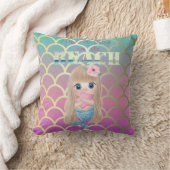 人魚の尾の鱗にいるかわいい赤ちゃんマーメイド クッション (ブランケット)