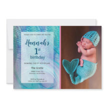 人魚の尾パターンベビーの写真の最初誕生日