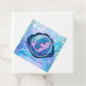 人魚の貝殻にふさわしいグリッター誕生日パーティー フェイバータグ (インサイチュ)