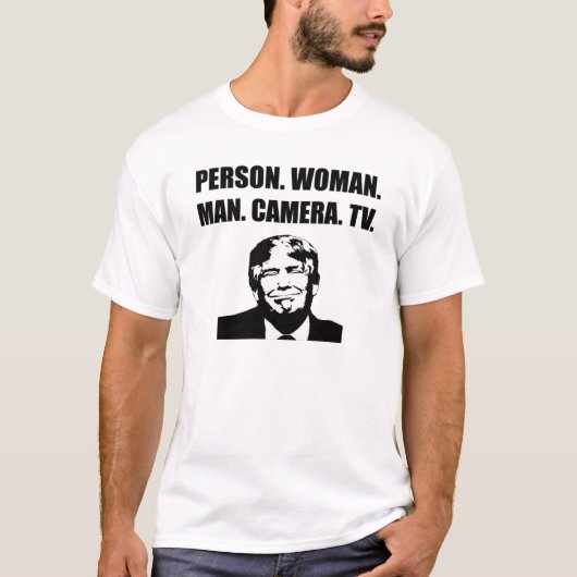 人。女。男。カメラ。テレビ。アンチトランプ Tシャツ (正面)