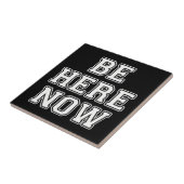 今ここにいる タイル (側面)