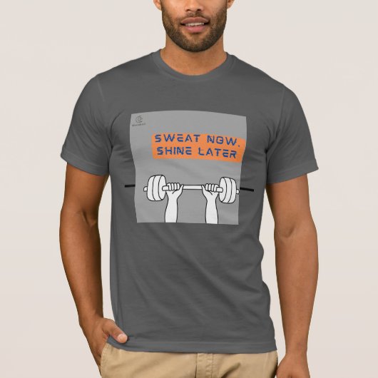 今すぐ汗、輝く後 – Wittyトレーニングティー Tシャツ (正面)