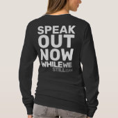 今のうちに声を上げろ 抗議の言葉 Tシャツ (裏面)