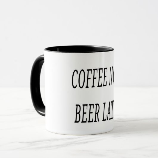 今はコーヒー、後でビール マグカップ (正面左)