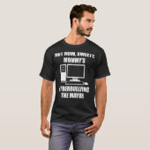 今はママのサイバーいじめの市長じゃない Tシャツ (正面フル)
