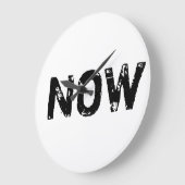 今は時間だけだ ラージ壁時計 (傾斜)