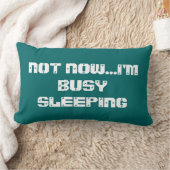 今は…寝てな忙しい ランバークッション (ブランケット)
