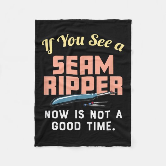 今もしは縫い目の裂け目が良くないのが分かる フリースブランケット (正面)