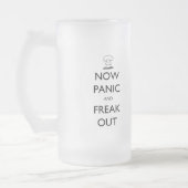 「今パニックとフリークアウト」キノコ雲シュタイン フロストグラスビールジョッキ (左)