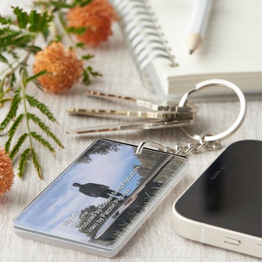 今回のミュージックビデオの四角形キーホルダー キーホルダー (正面右)