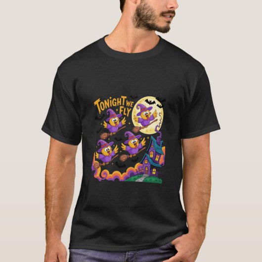 今夜は魔女のニワトリと飛ぶ ハロウィン Tシャツ (正面)