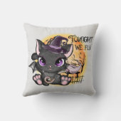 今夜我々は飛ぶ – 黒い魔女猫 クッション (裏面)